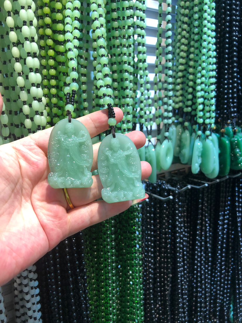 Long imitation green jade pendant, jade necklace, imitation green chalcedony and Hetian jade sweater chain, jade pendant Specification image