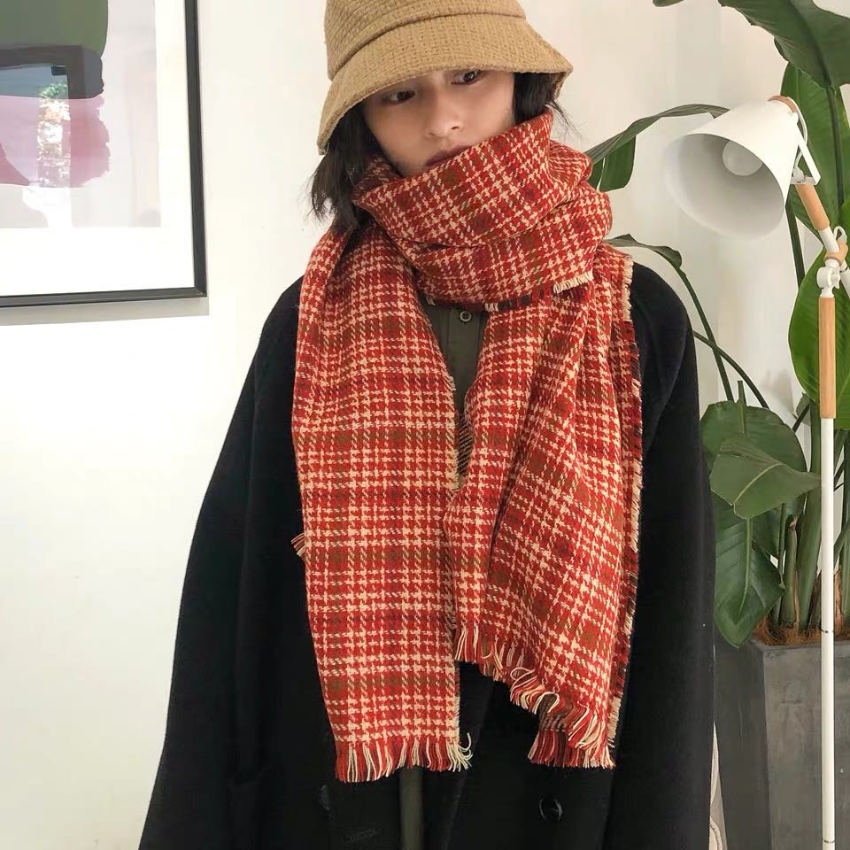 Red Scarf Thickened Warm Autumn And Winter Ladies Casual Everything details Picture