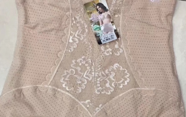 High-Waisted Pants details Picture