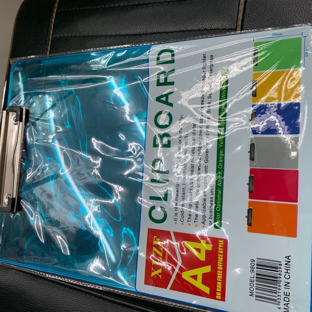 A4 transparent folder in blue details Picture