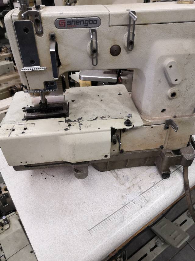 Second-hand sewing machine heads of SHENGBO brand