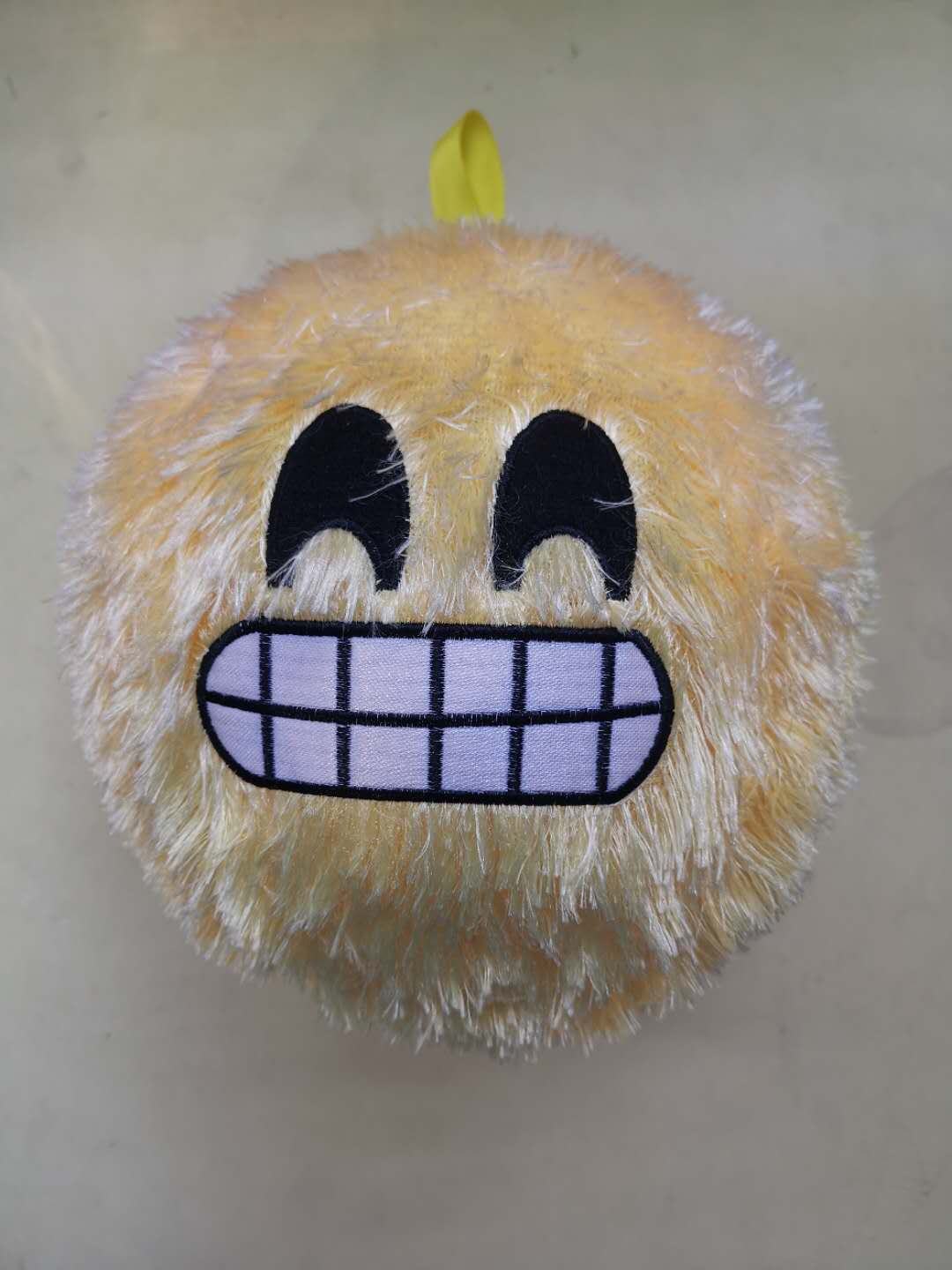 新款创意毛绒玩具表情球 表情装饰球图