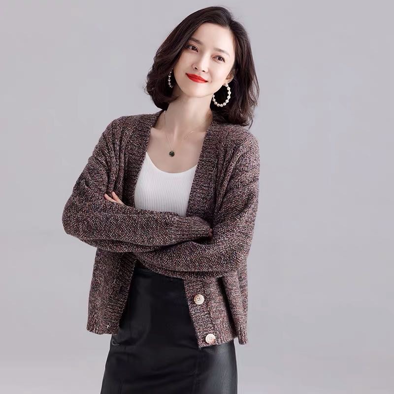 早春毛衣开衫女外搭上衣2020年新款女装春秋宽松短款针织衫小外套产品图