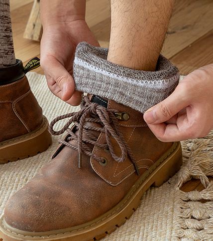 Fashionable sports socks, thickened warm socks for autumn and winter, mid-calf cotton socks details Picture