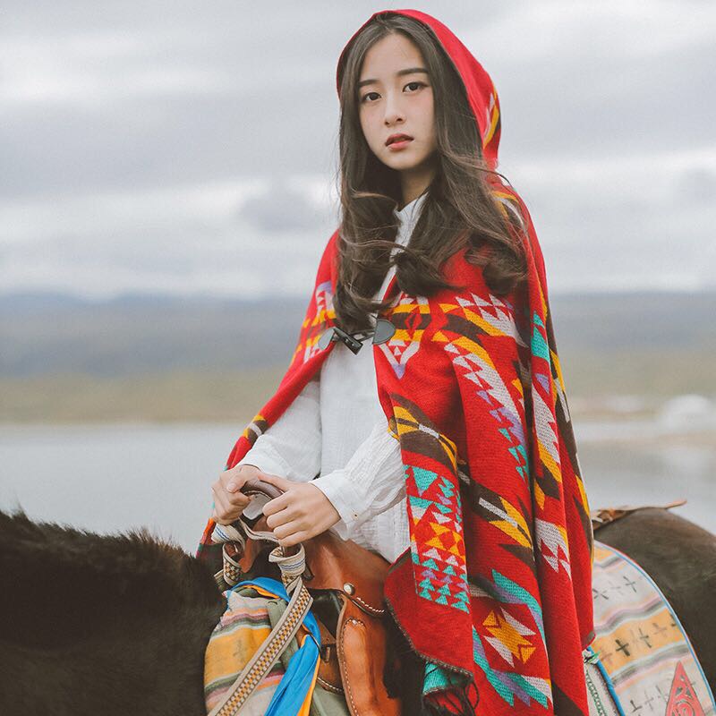 Ladies Fashion Trend Casual Ethnic Wind With Hat Fringe Horn Buckle Cape