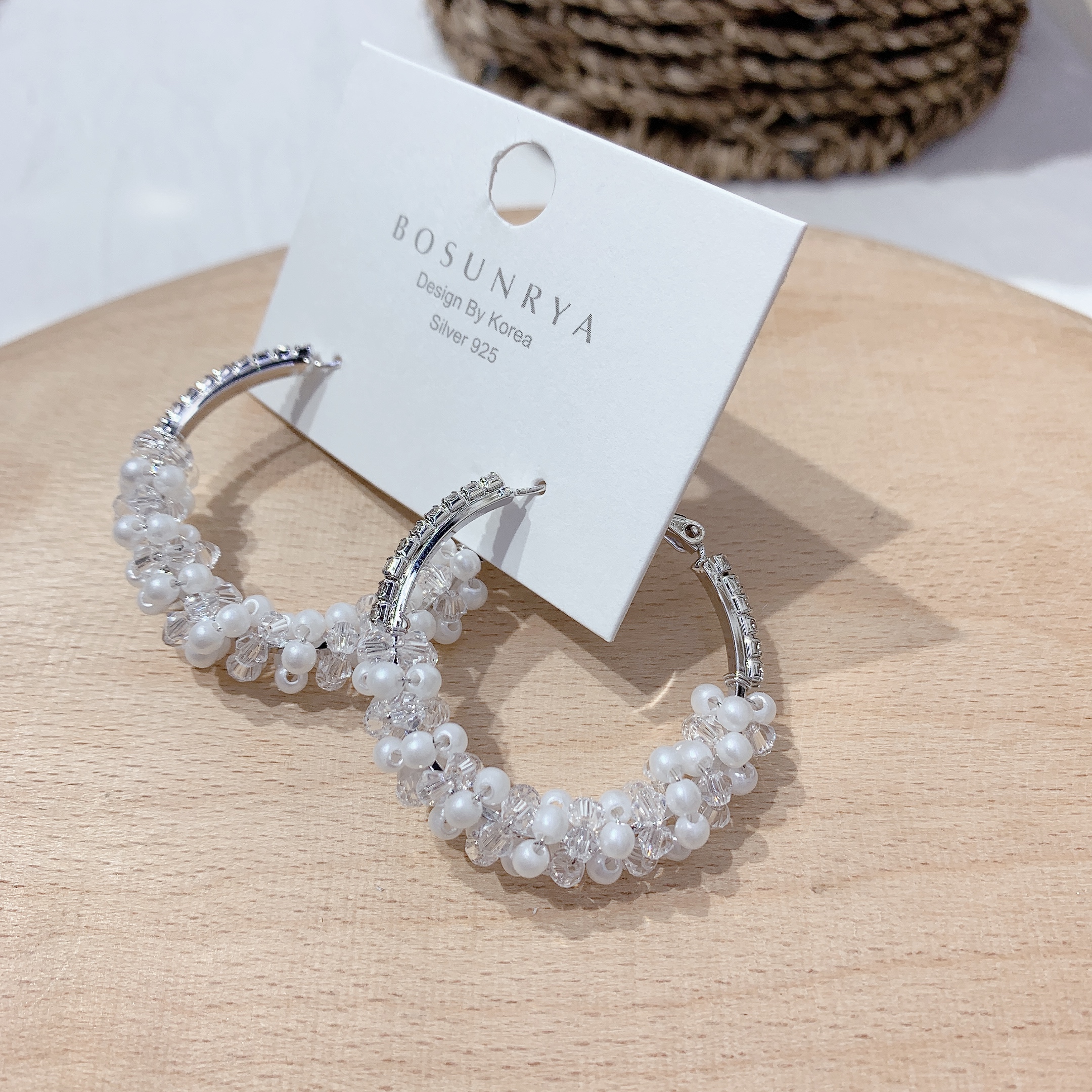 925 Silver Needle internet-famous earrings, feminine charm, handcrafted crystal pearl diamond ring, 925 silver needle earrings details Picture