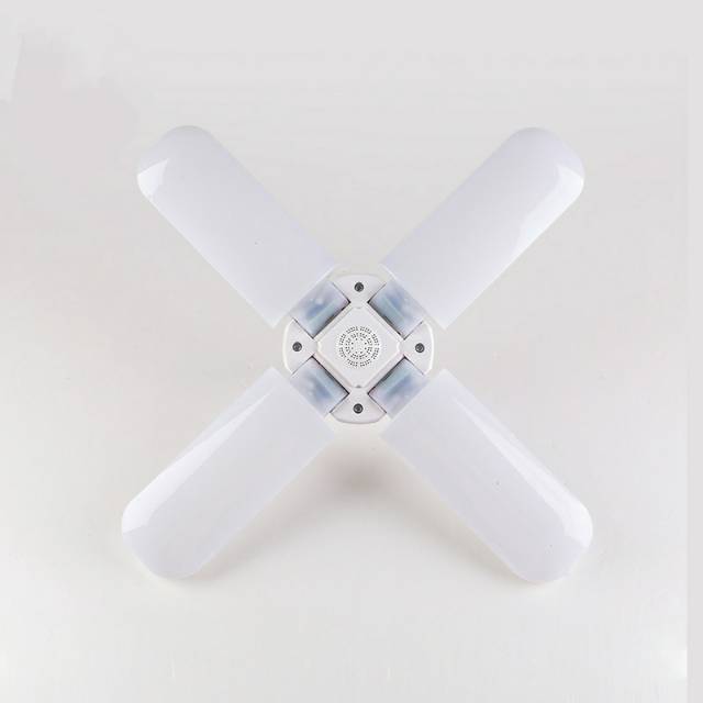 led three-leaf bulb, folding three-leaf flying saucer light, garage light, ultra-bright wide voltage four-leaf folding light