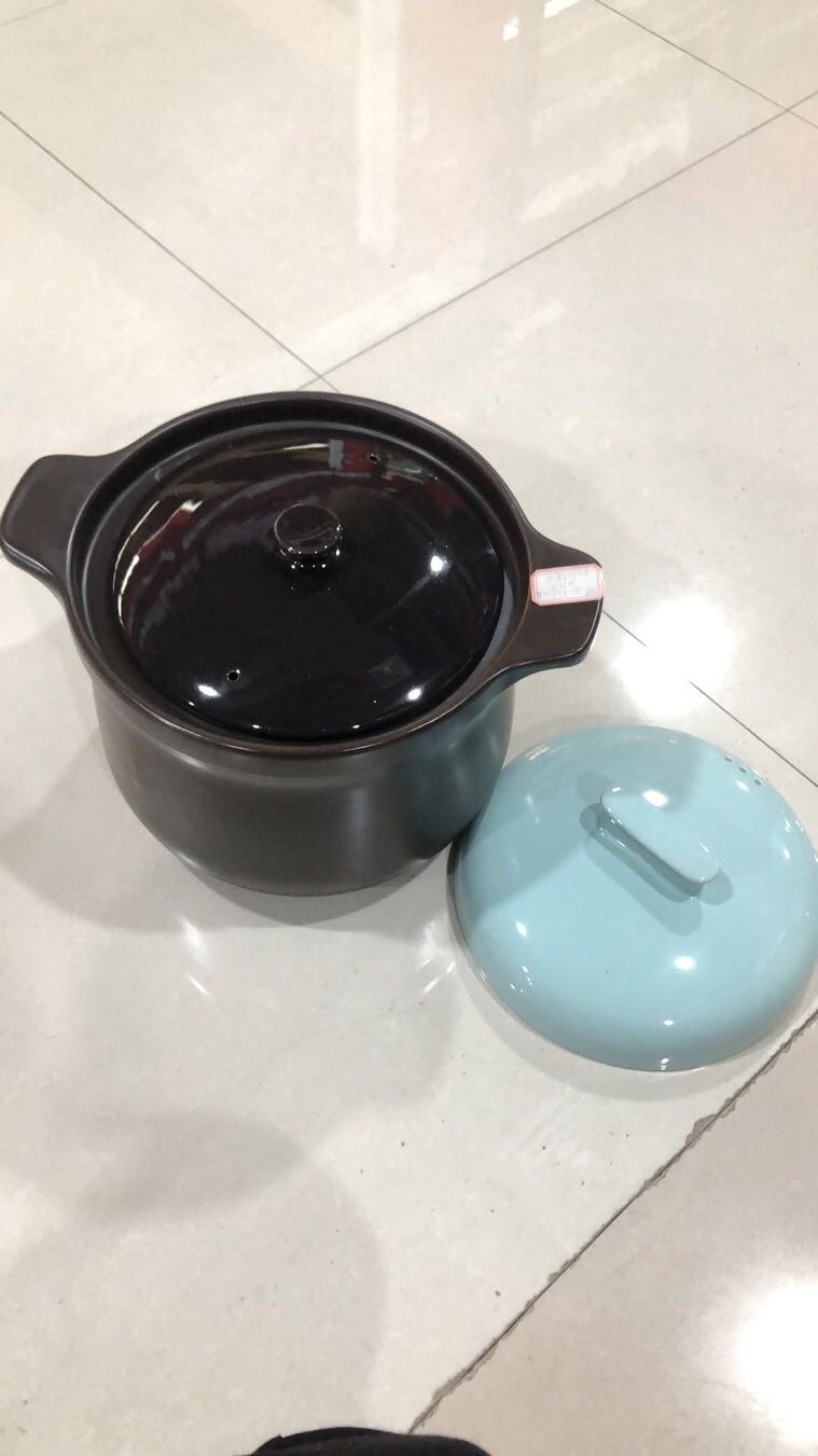 The high-quality porcelain-colored glazed colored earthenware clay pot is durable for making soup details Picture