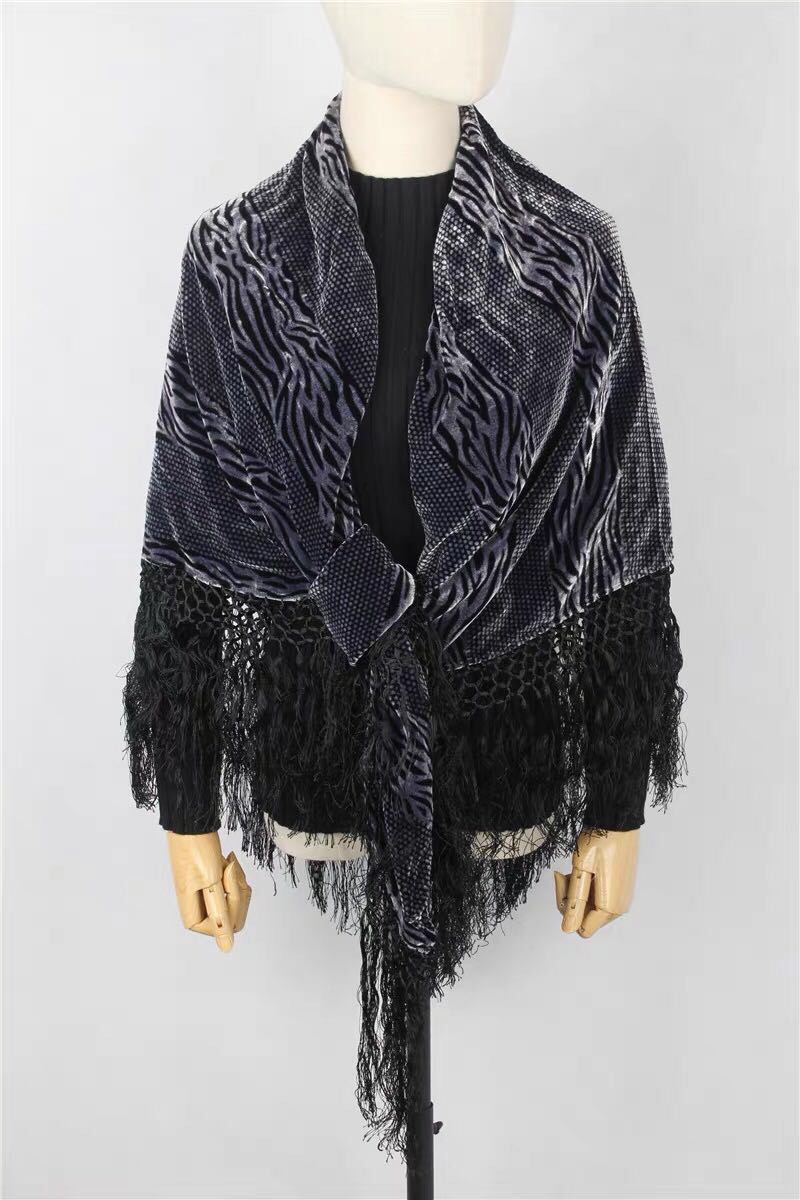 Fashion Temperament True Velvet Women's Large Square Scarf With Thick Tassel Scarf Shawl Specification drawing