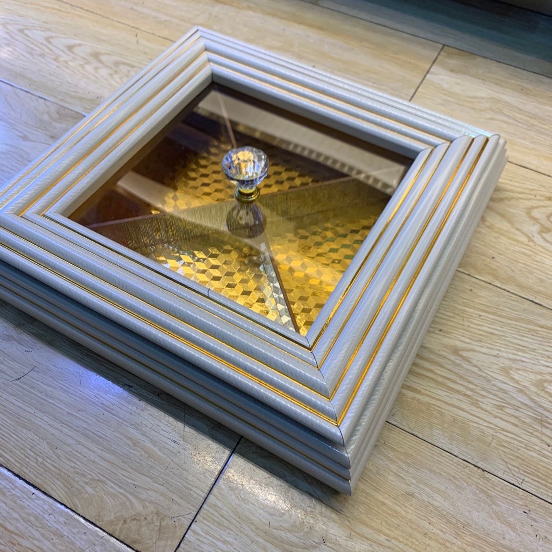 The Large Space Of The Gray Wood Square Storage Box Makes Use Of The Multi-Purpose Storage Inside The Golden Atmosphere Specification drawing