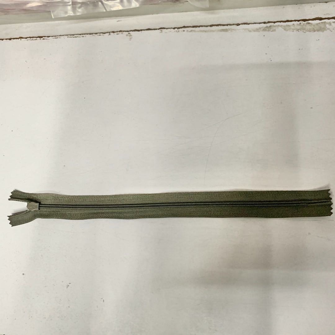 Pants zipper accessories: Nylon zipper, closed short pull lock, clothes pocket, men's trousers, front zipper, dark brown zipper