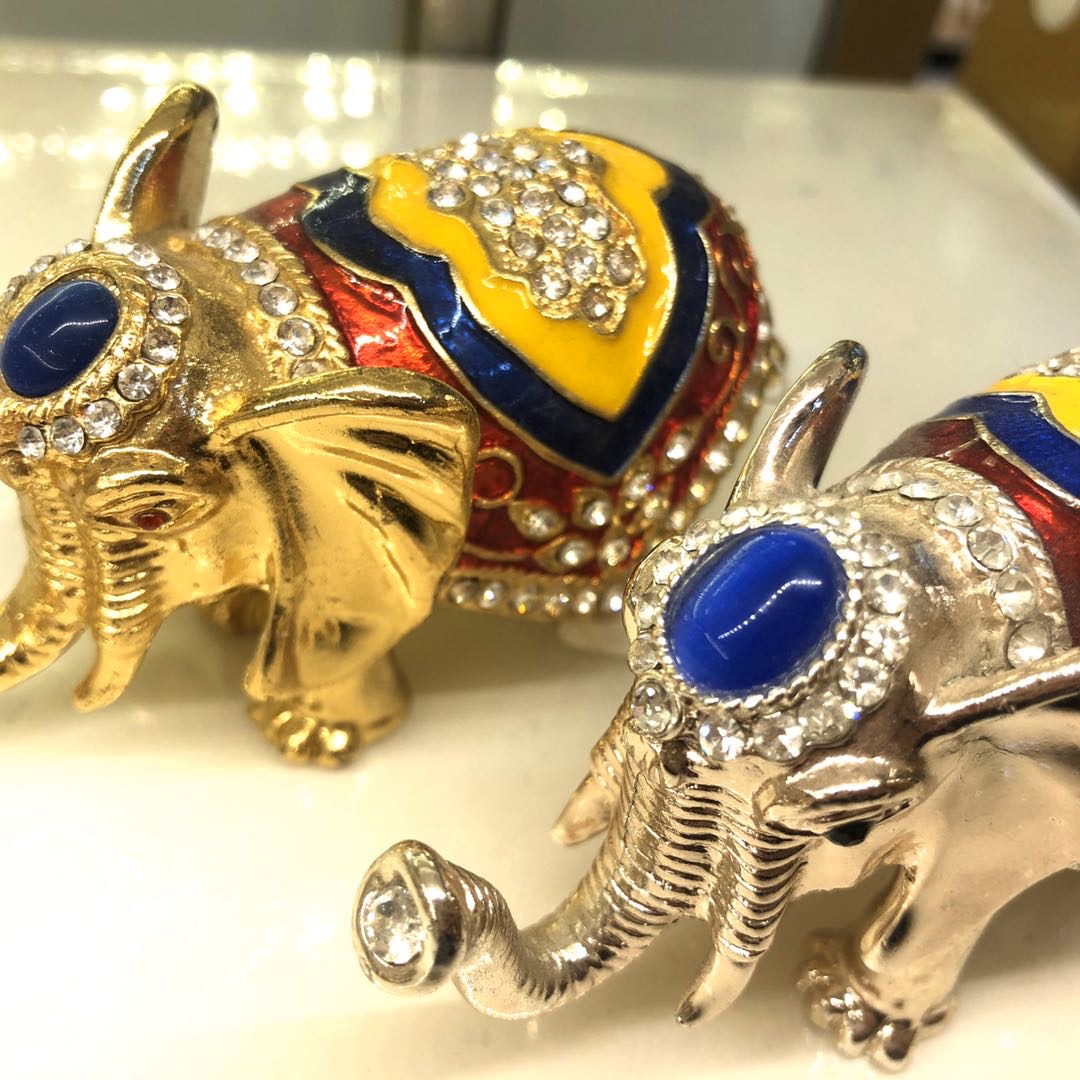 大象合金首饰盒婚庆礼品摆件工艺品镶嵌水晶摆件产品图