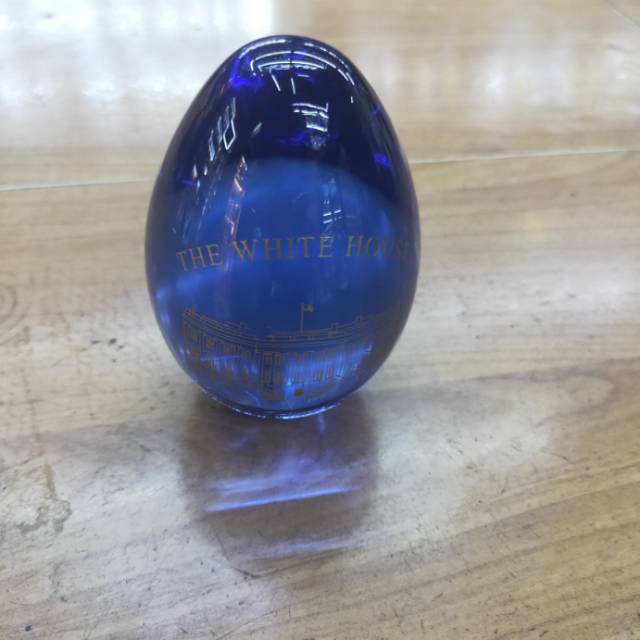 Blue crystal football shape display crystal gift souvenir