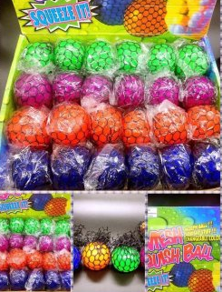 儿童创意新奇特整蛊玩具小号5cm挤压发泄葡萄球 整人玩具