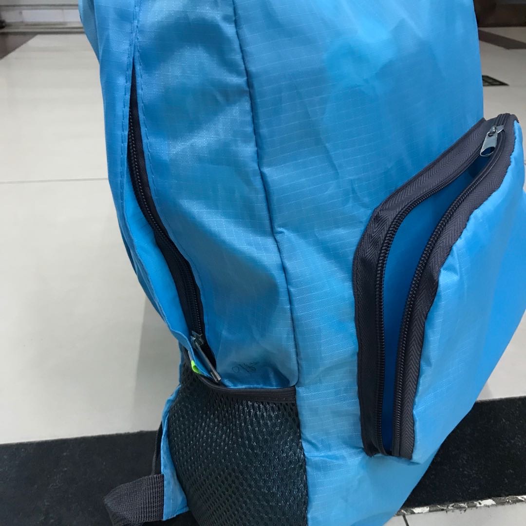 Ultra-light skin bag, sports backpack, foldable backpack, hiking backpack for men and women, outdoor backpack, waterproof casual storage bag 1011 details Picture