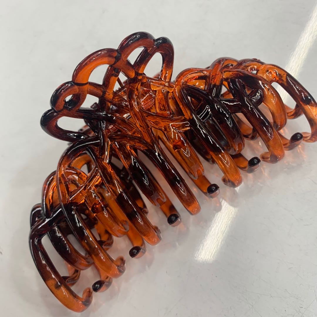 New Japanese style simple solid color large scratch-clip hair clip, bath clip headwear Specification image