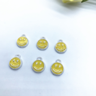 DIY alloy smiling face accessory decoration, versatile decorative small pendant Specification image