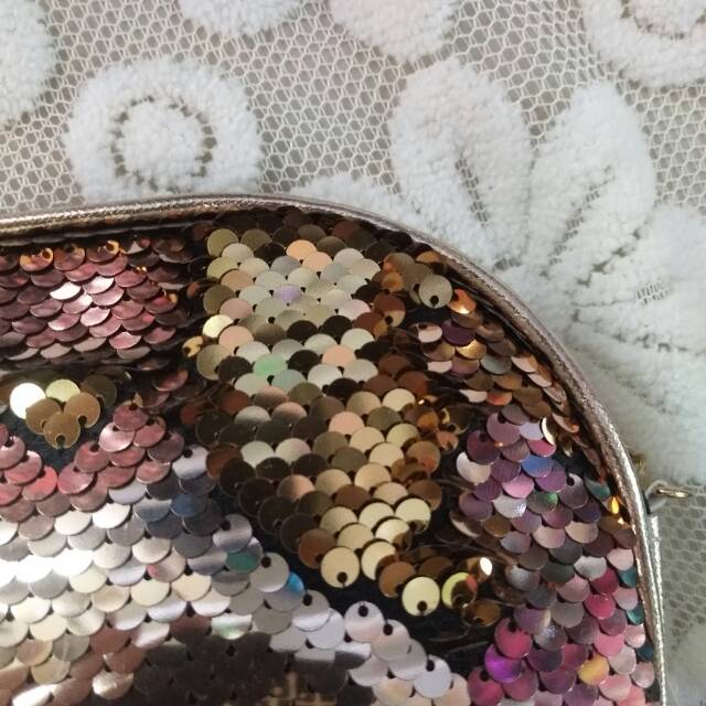 2020新款亮片女包欧美贝壳手拿包化妆收纳美人鱼网红亮片晚宴包产品图