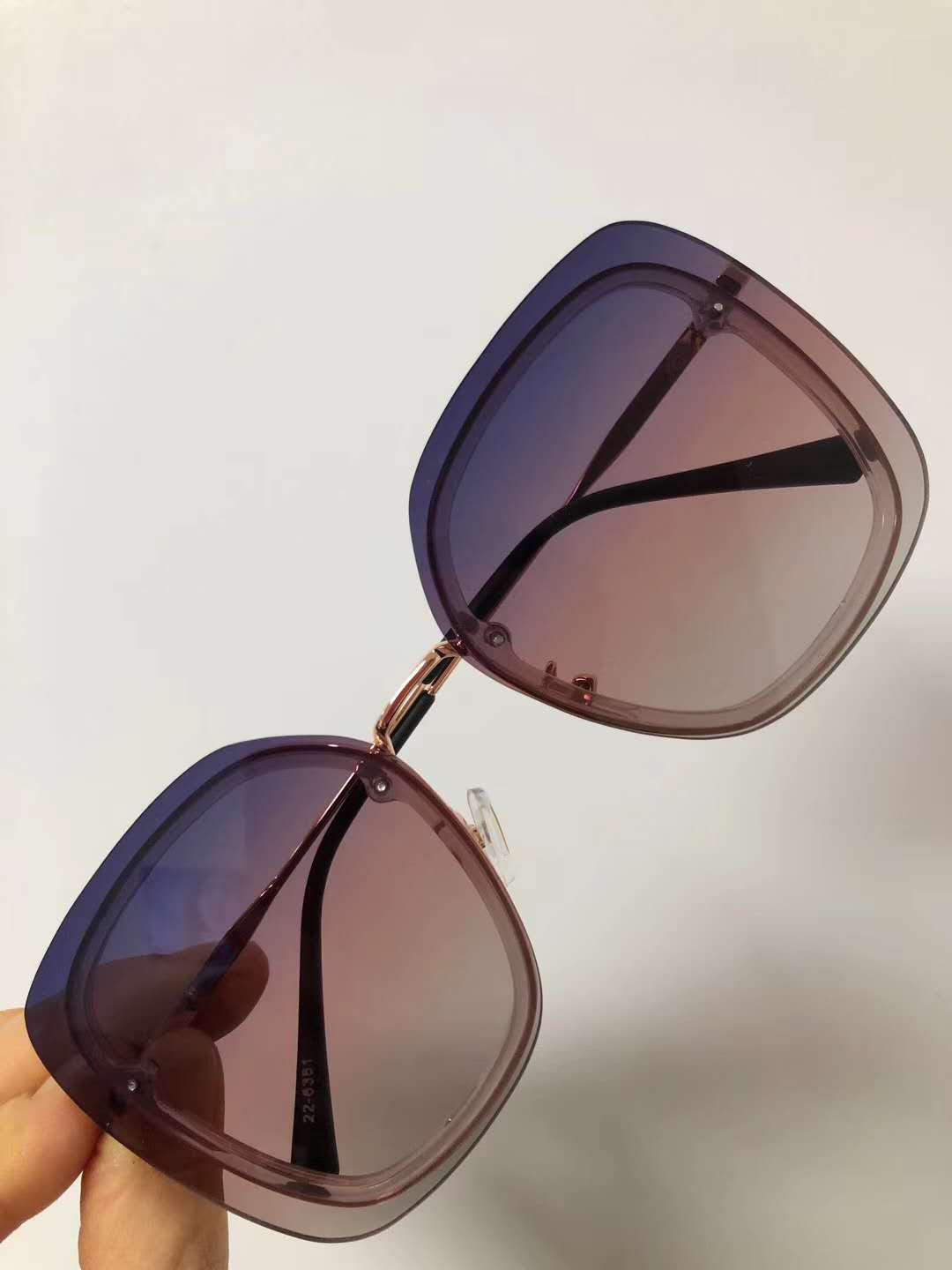 新品时尚墨镜大框方框太阳镜产品图