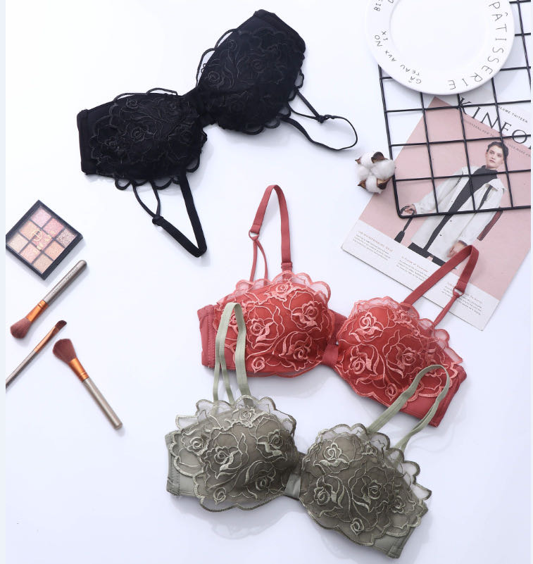 新品蕾丝少女无痕胸罩无钢圈聚拢内衣女性感收副乳调整型文胸套装