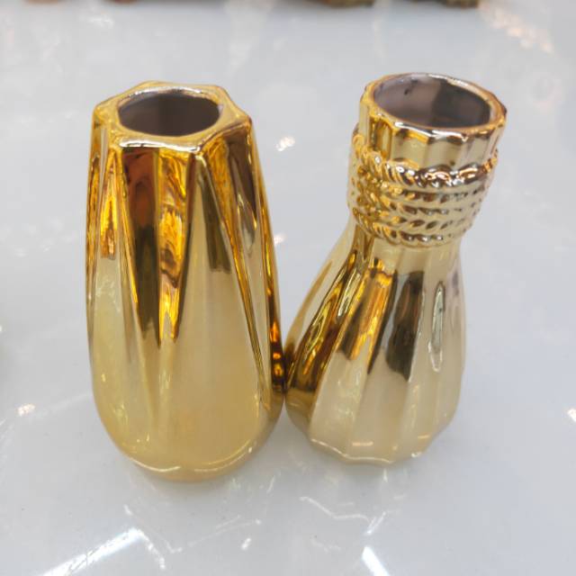 金属工艺品厂家直销电镀金色花瓶盛海品牌铜器铜葫芦摆件本命佛定制款产品图