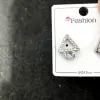 Triangular earrings with diamond-encrusted crystals are shiny, fashionable and versatile earrings Specification image