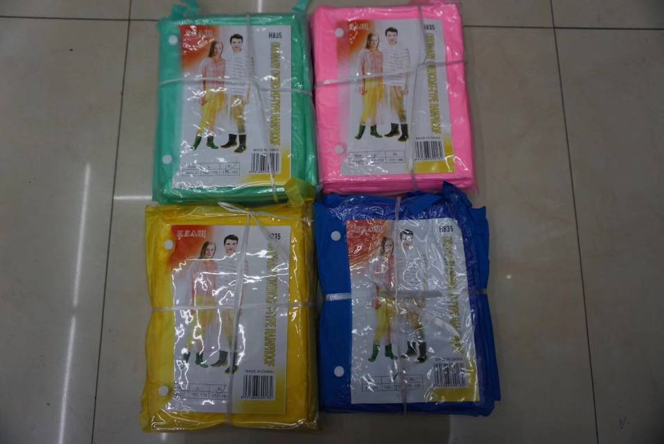 纯色时尚 一次性长雨衣雨披 防雨布 长款雨衣详情2