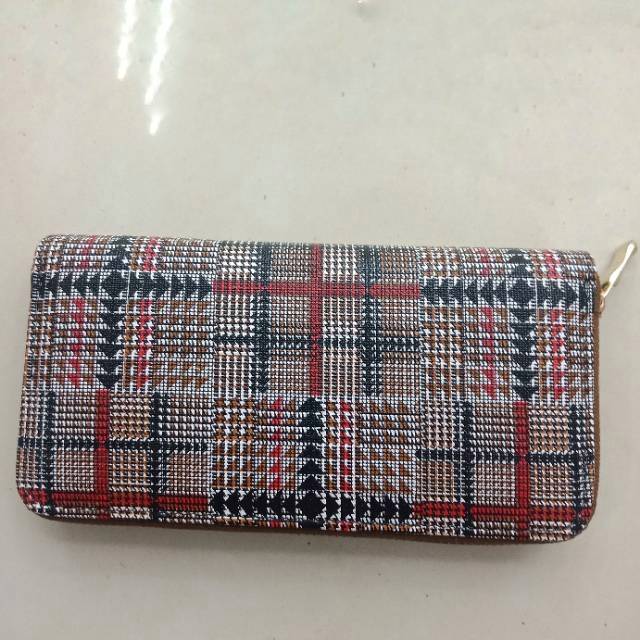 女生长方形钱包手拿包