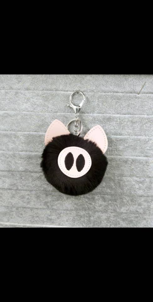 Pig-shaped imitation rex rabbit hairball keychain bag with zodiac sign pig details Picture