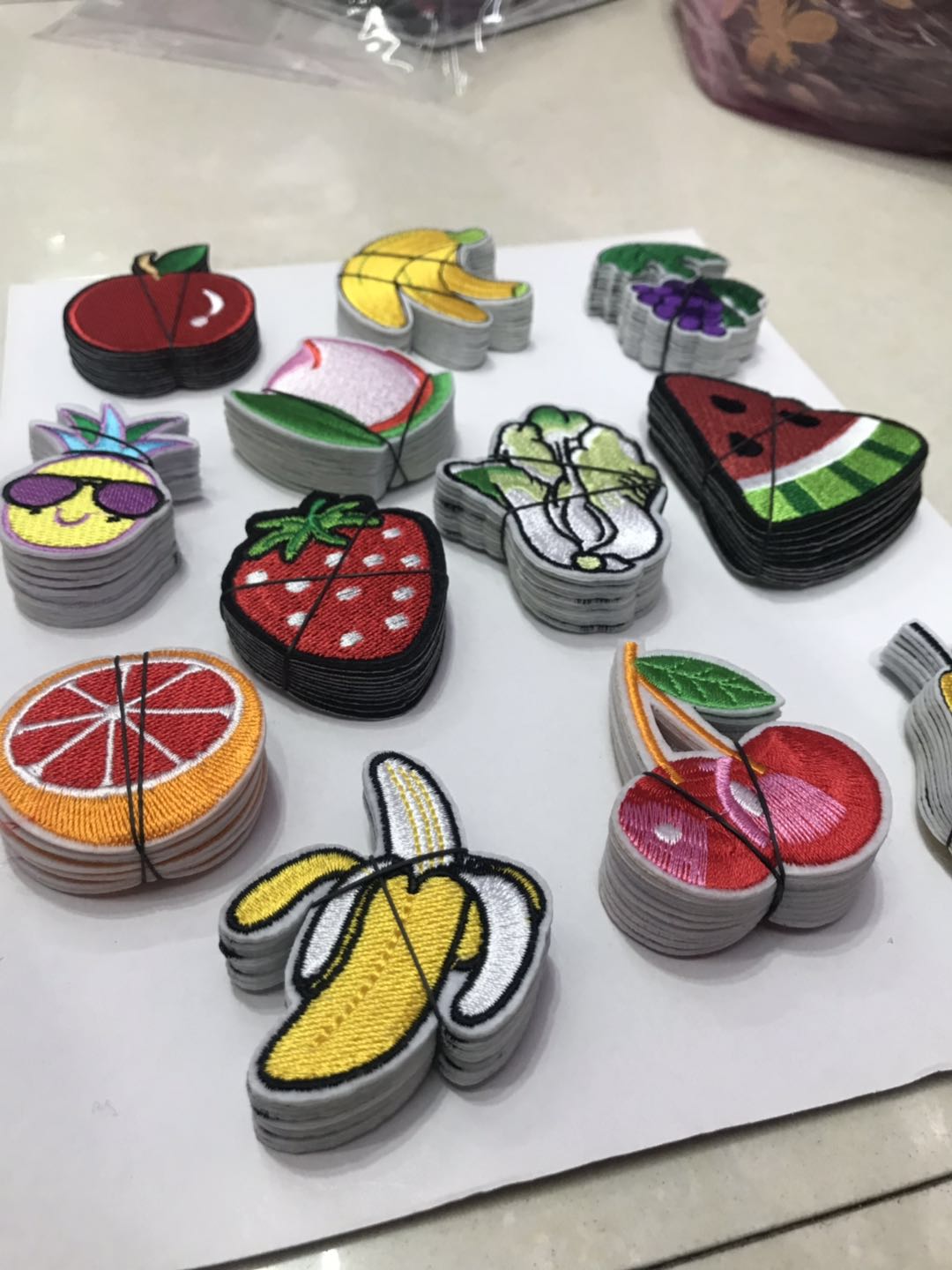 Cartoon Fruit Pattern Computer Embroidery Stickers 12 Decorative Creative Stickers Specification drawing