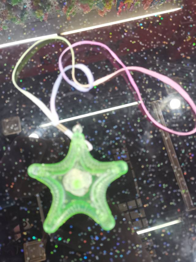 海星造型电子闪光发亮挂件彩色灯泡三个功能