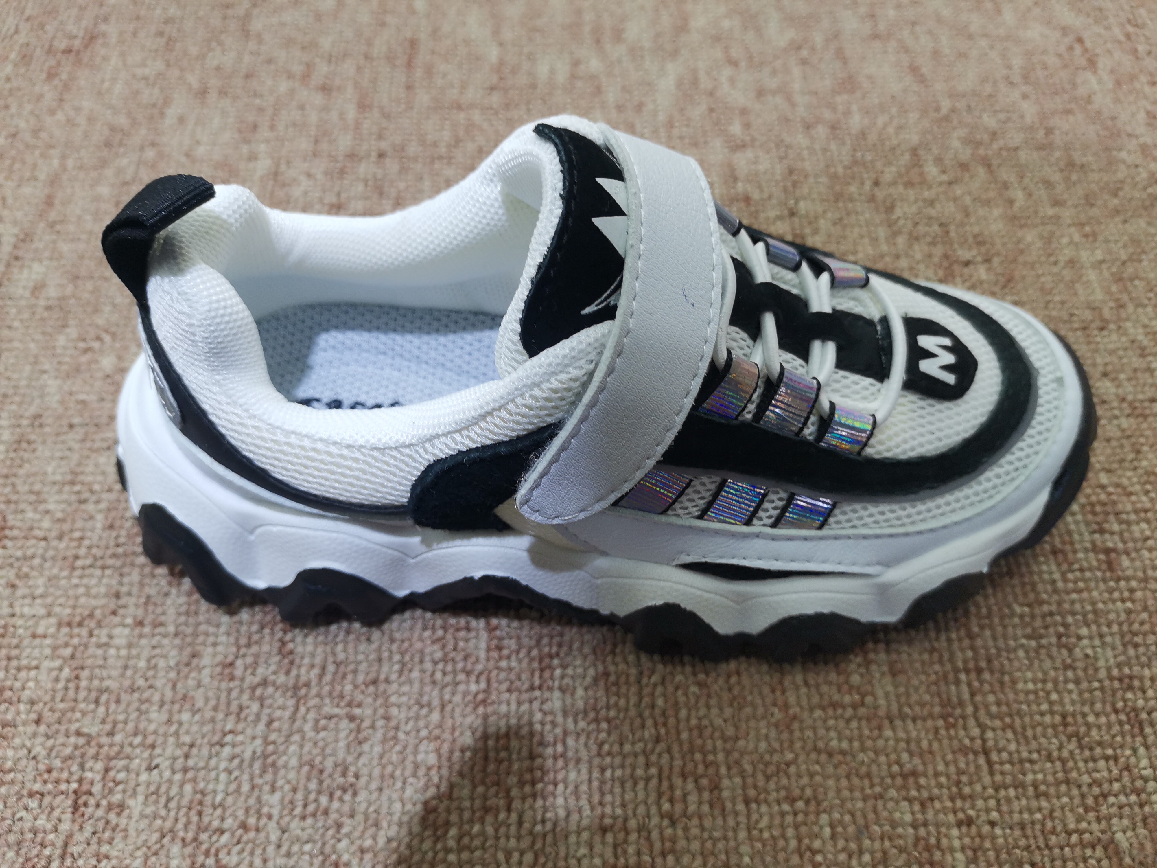 Yxt-6639 Yxiantong Casual Breathable Shoes For Men And Women Specification drawing