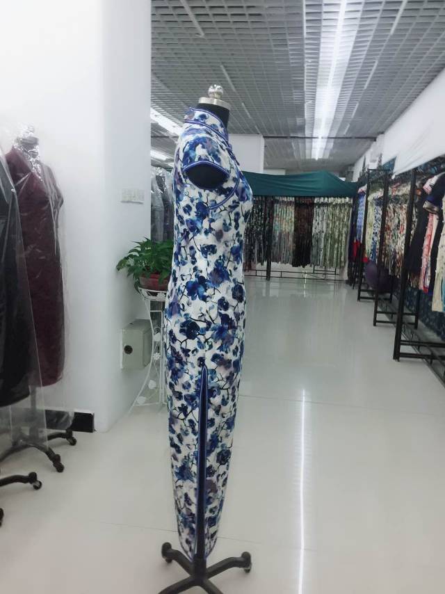 茉茉旗袍 春夏四分连袖全开襟全包边长款 复古日常雪纺旗袍 素秋
