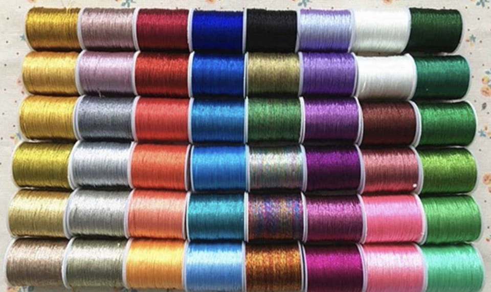 Gold and silver small line style novel manufacturers direct selling thumbnail
