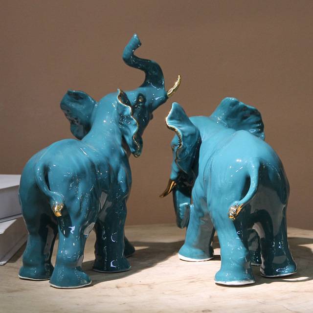 Creative modern ceramic elephant ornaments, simple home animal decorations, dark green and gilded auspicious elephant ornaments details Picture