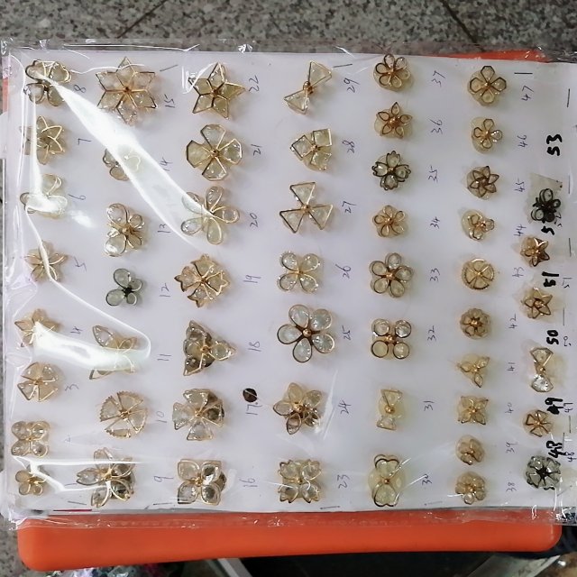 Acrylic DIY handcrafted diamond-encrusted plum blossom iron sheet earrings and stud accessories Specification image