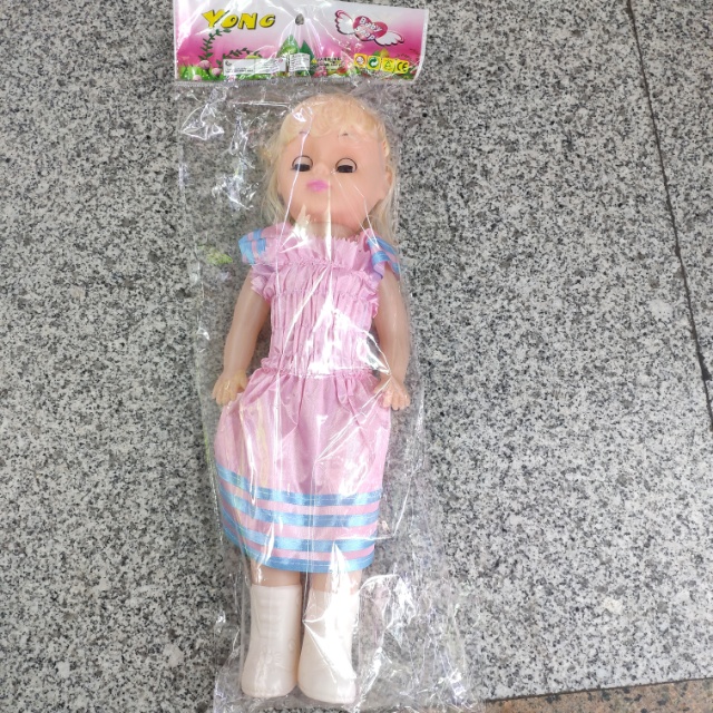 厂家直销可爱塑料发声公主洋娃娃玩具精致仿真玩具