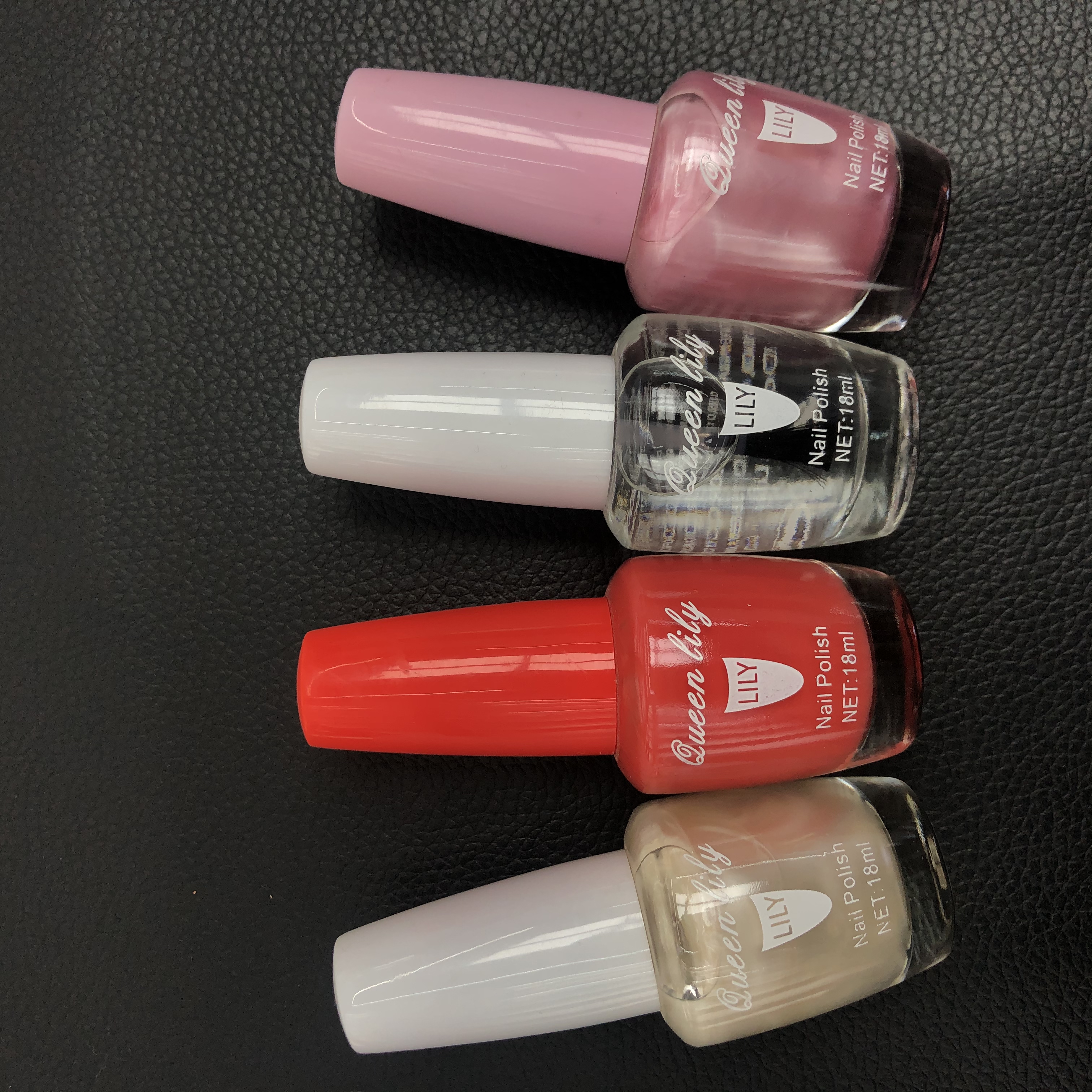Fashionable and colorful candy cover nail polish comes in a rich variety of colors, allowing you to freely choose and match Specification image