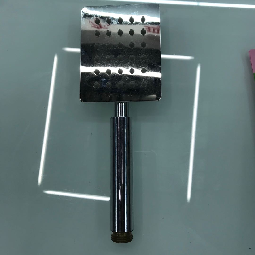 不锈钢花洒喷头卫生间热水器通用洗澡手持沐浴淋头家用