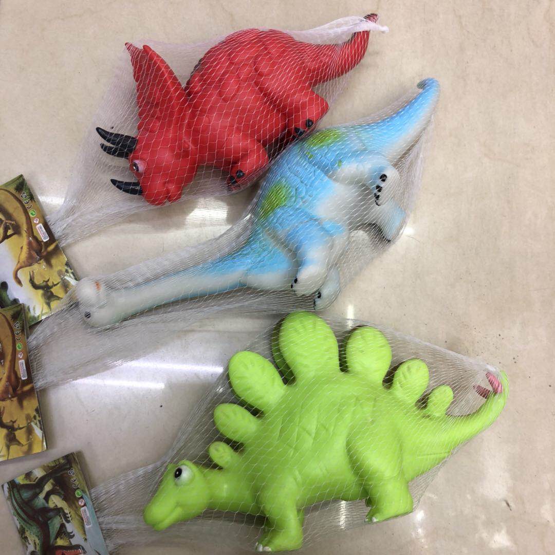 厂家直销塘胶恐龙带声多款多色混装儿童玩具