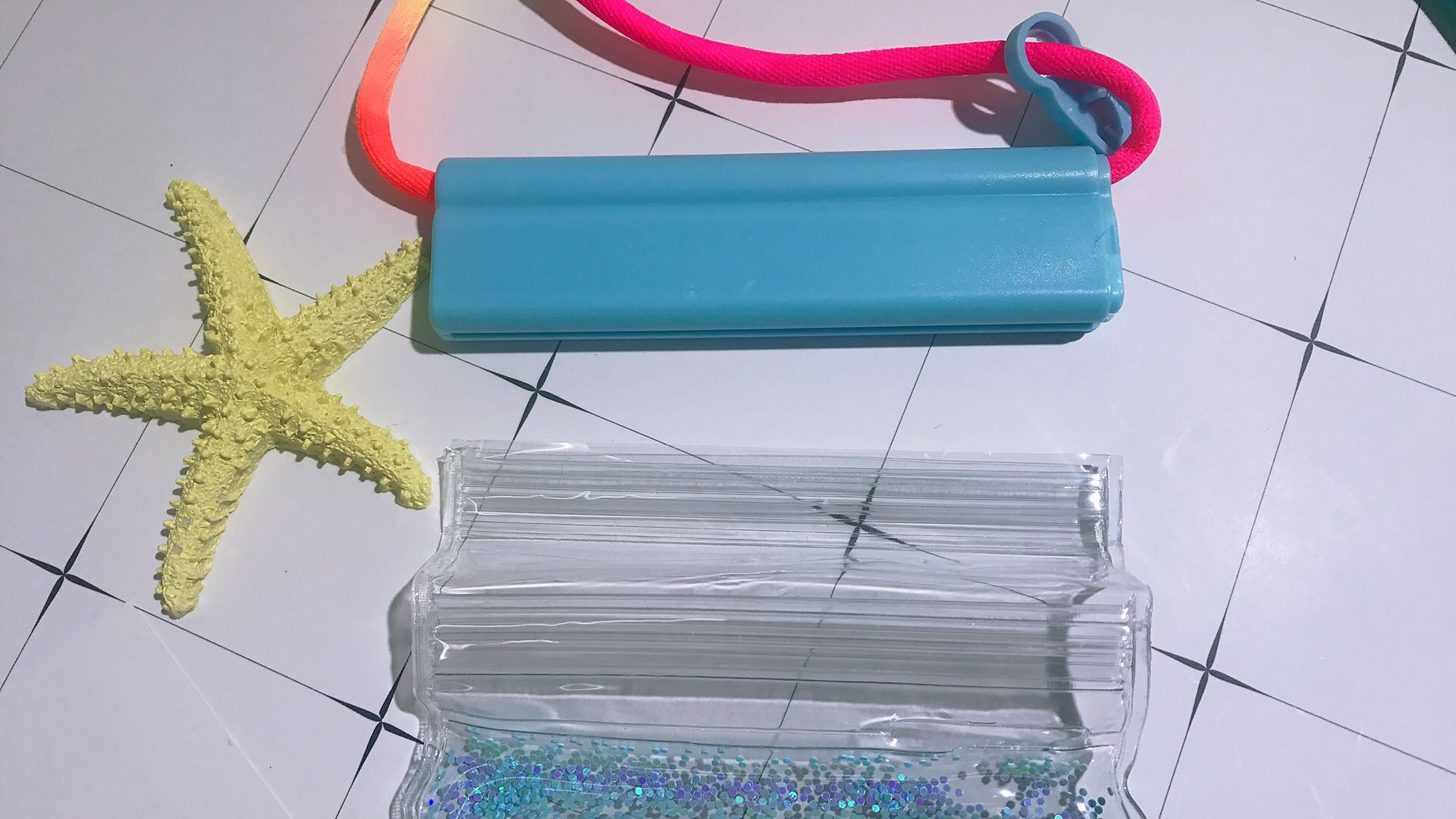 360 Degrees Barrier-Free Transparent Large Mobile Phone Waterproof Bag Hot Spring Natatorium New Quicksand Network Red Model details Picture