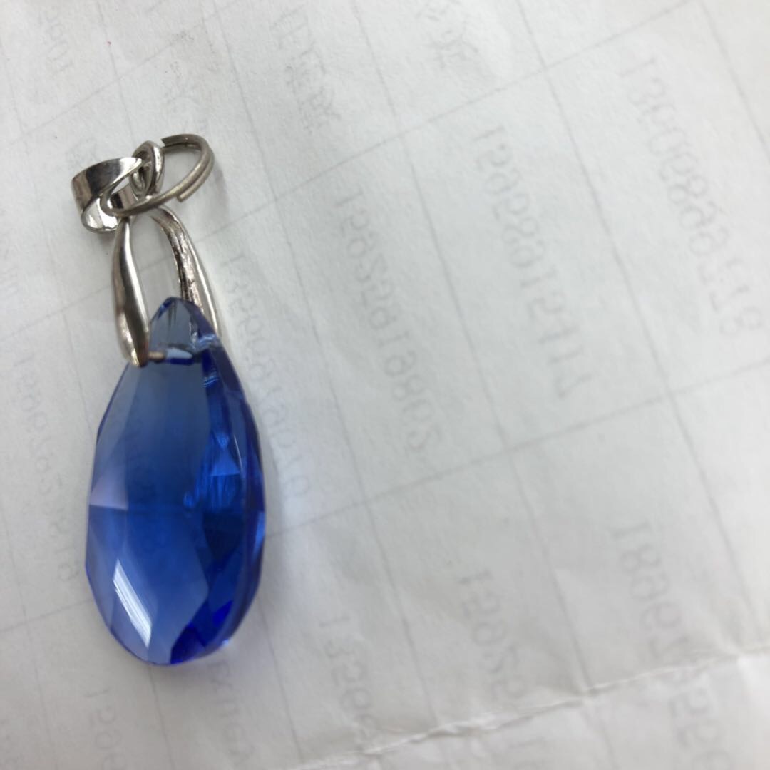 Wholesale of domestic pointed-bottom rhinestone bags, accessories and accessories from the manufacturer. High-quality rhinestone factory, Grade A for international trade details Picture