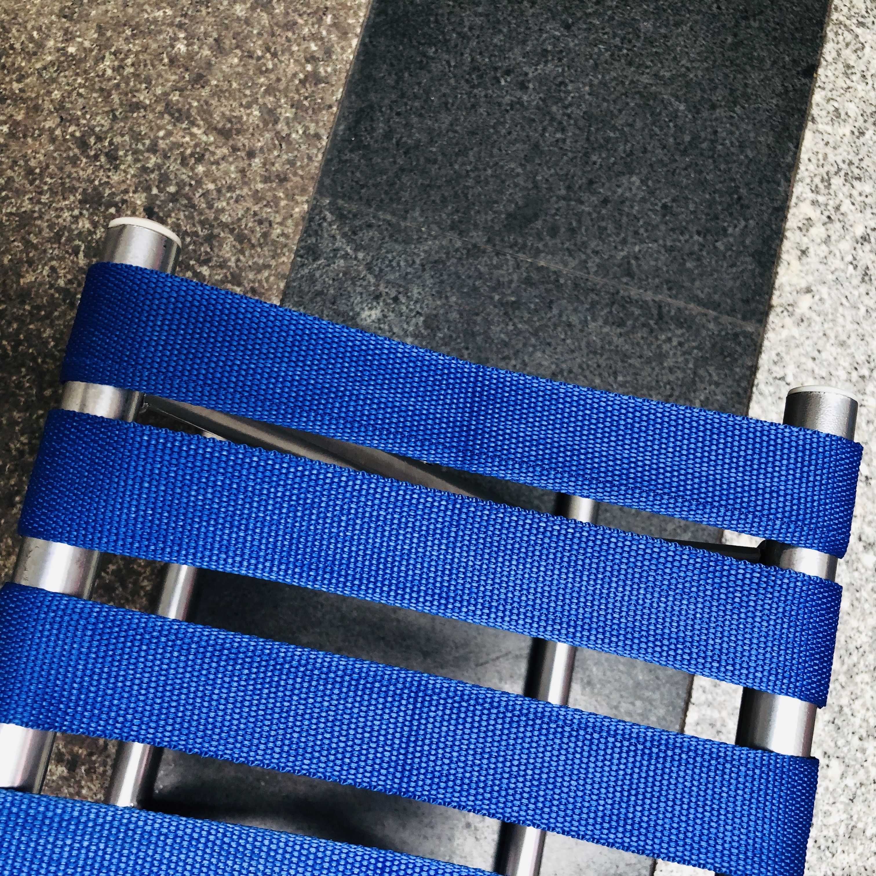 الكراسي المطوية في الهواء الطلق Specification image