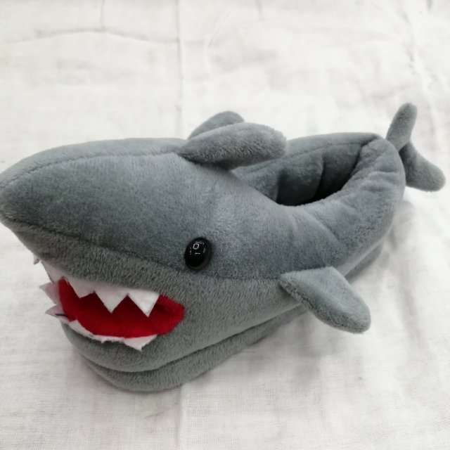 Shark Wrap Root Can Open Mouth Cartoon Cute Autumn Winter Warm Plush Home Cotton Slippers