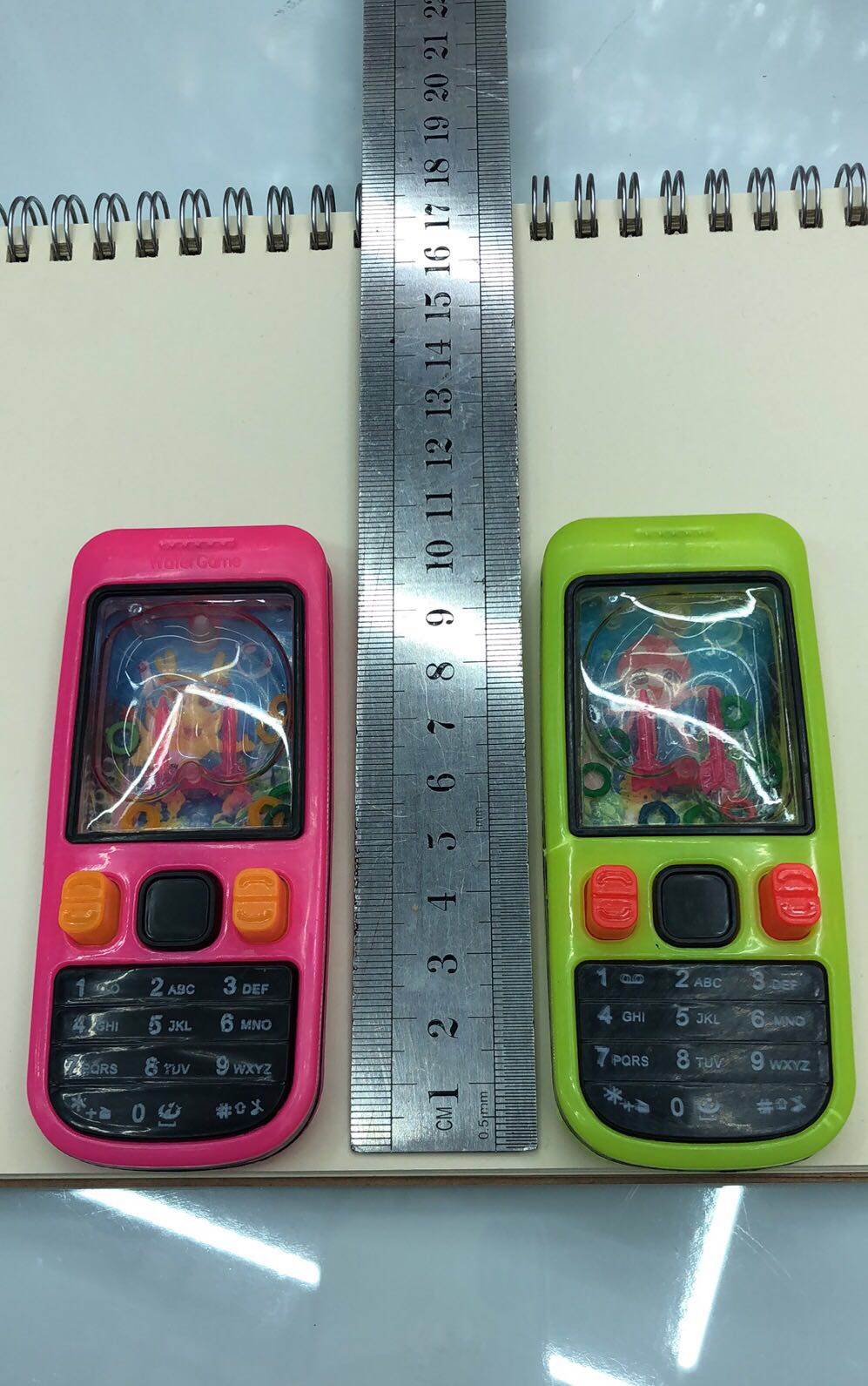 Children's Toys: Nostalgic Classic Water-Cooled Fake Mobile Phone Model Ring Toys For The 80S And 90S Generations Specification drawing
