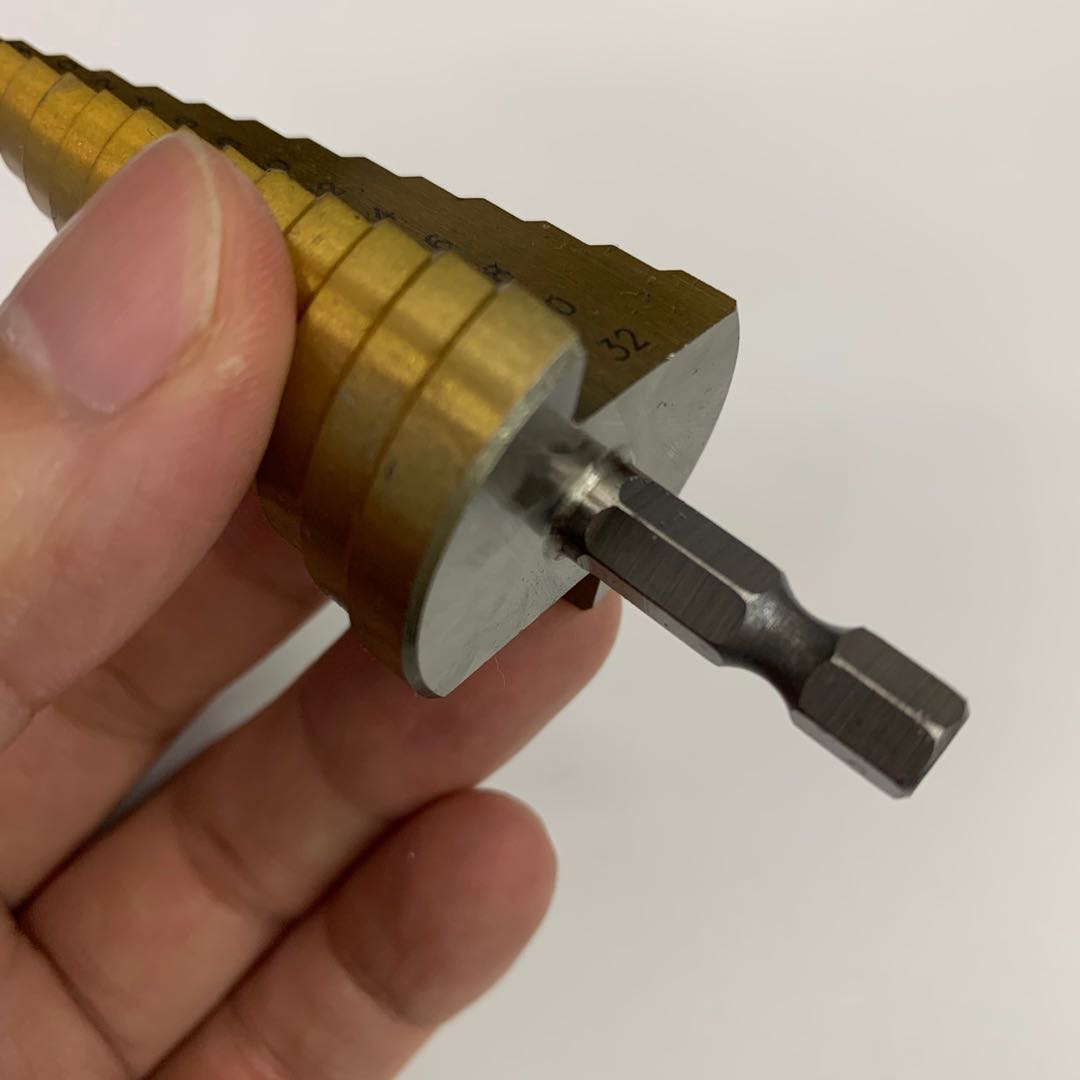 4-32宝塔钻头台阶钻4241材质细节图