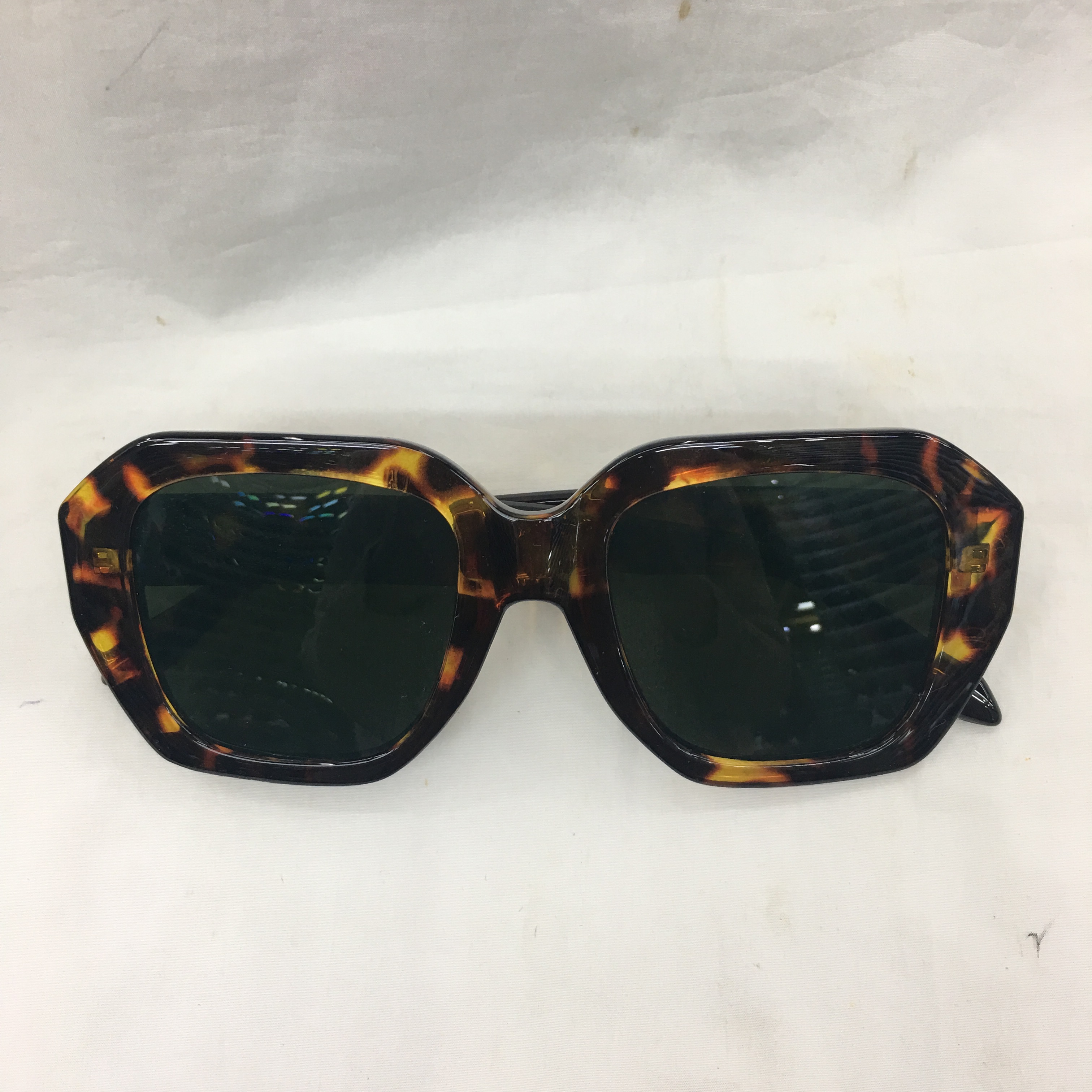 New Korean-style trendy UV-resistant sunglasses for women, fashionable eye protection glasses