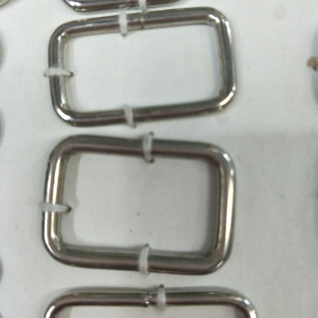 厂家直销金属电镀服装箱包用常规方扣图