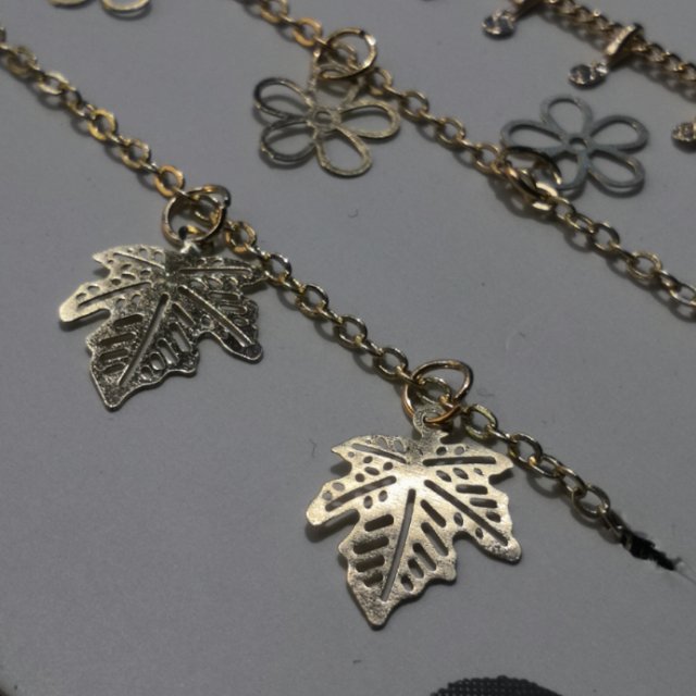 Maple leaf flower plant bracelet, ethnic style and personalized jewelry, exported to Europe and America details Picture
