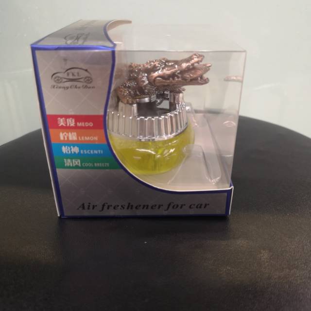 鳄鱼香水座细节图